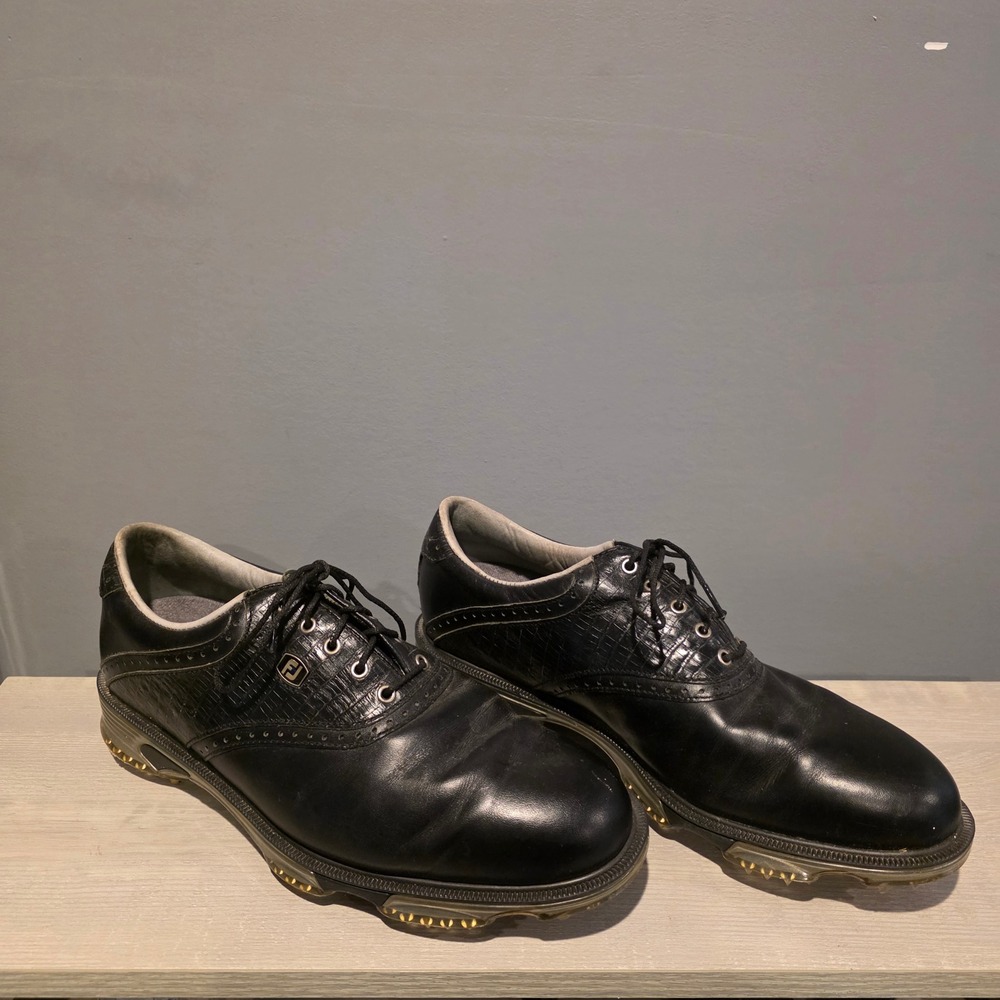 FootJoy Golf Shoes Mens 9 Black Good DryJoys Tour Spiked Leather 53676